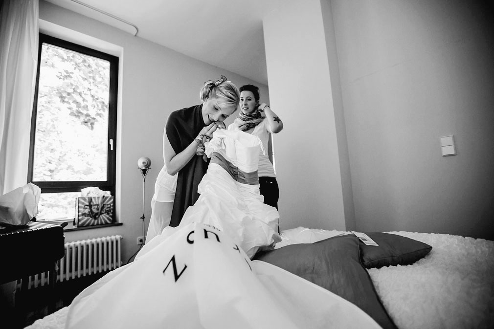 Foto einer Hochzeitsreportage vom Hochzeitsfotograf � www.henninghattendorf.de