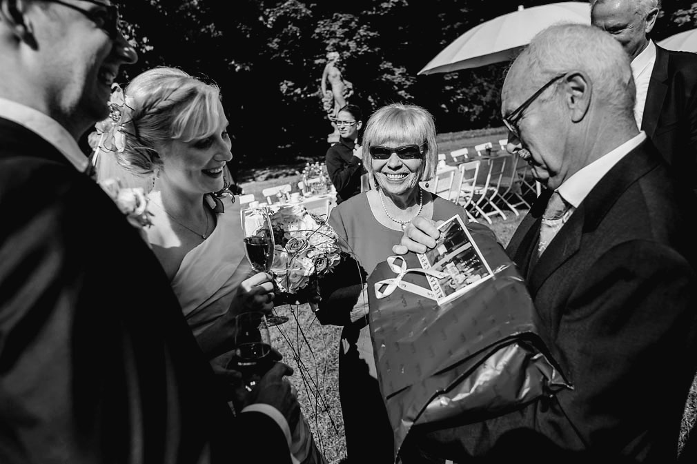 Foto einer Hochzeitsreportage vom Hochzeitsfotograf � www.henninghattendorf.de