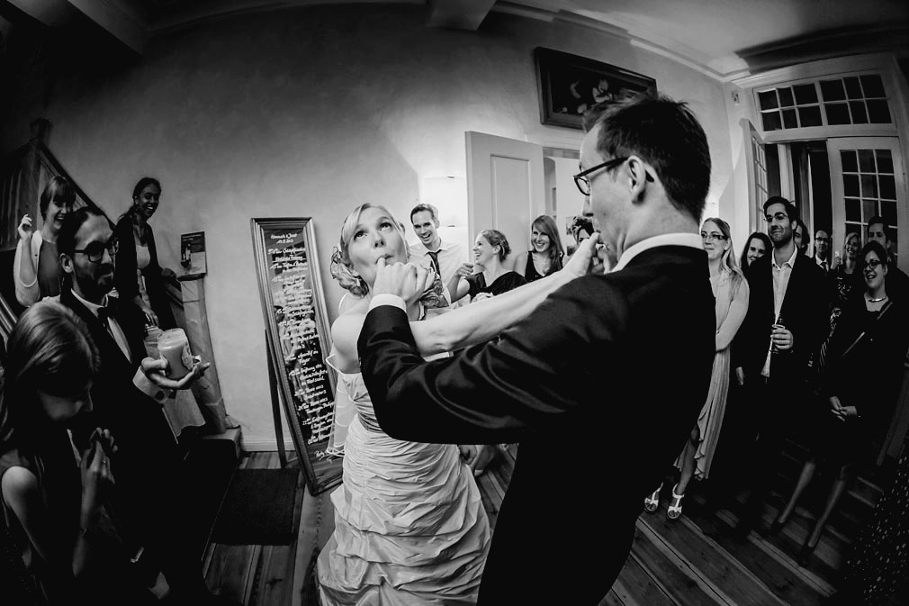 Foto einer Hochzeitsreportage vom Hochzeitsfotograf � www.henninghattendorf.de