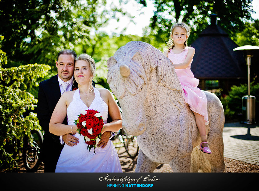 Hochzeitsportrait im Lakeside Burghotel Strausberg