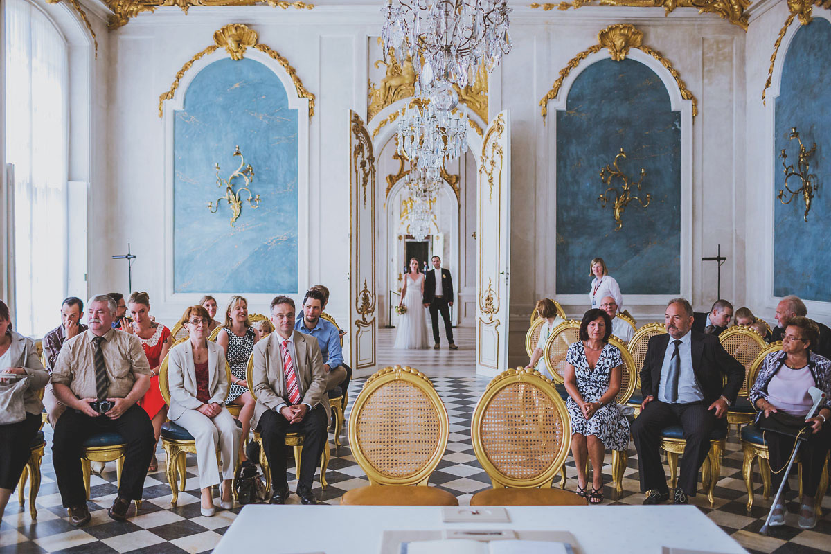 Foto einer Hochzeitsreportage vom Hochzeitsfotograf © www.henninghattendorf.de