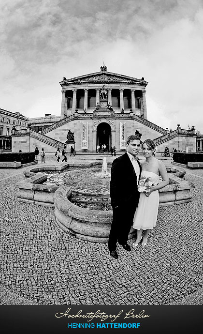 Hochzeitsportrait auf der Museumsinsel Berlin