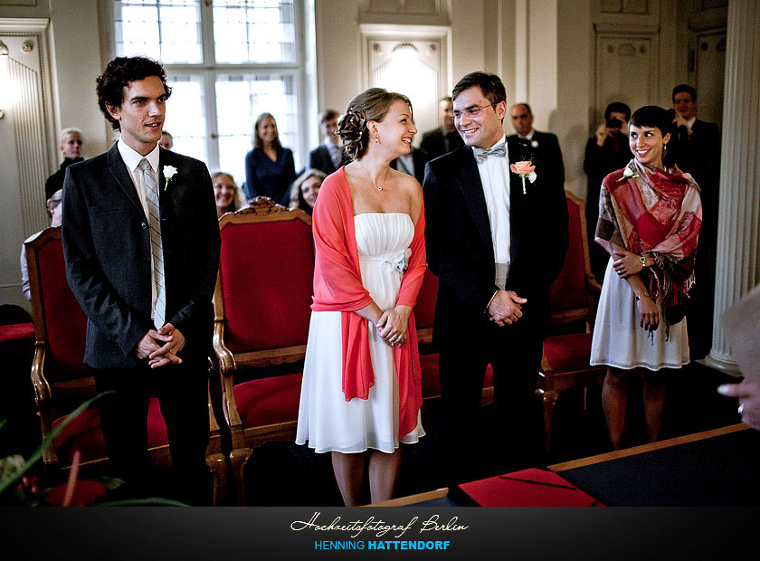 Hochzeit im Standesamt Tempelhof Schoeneberg in Berlin