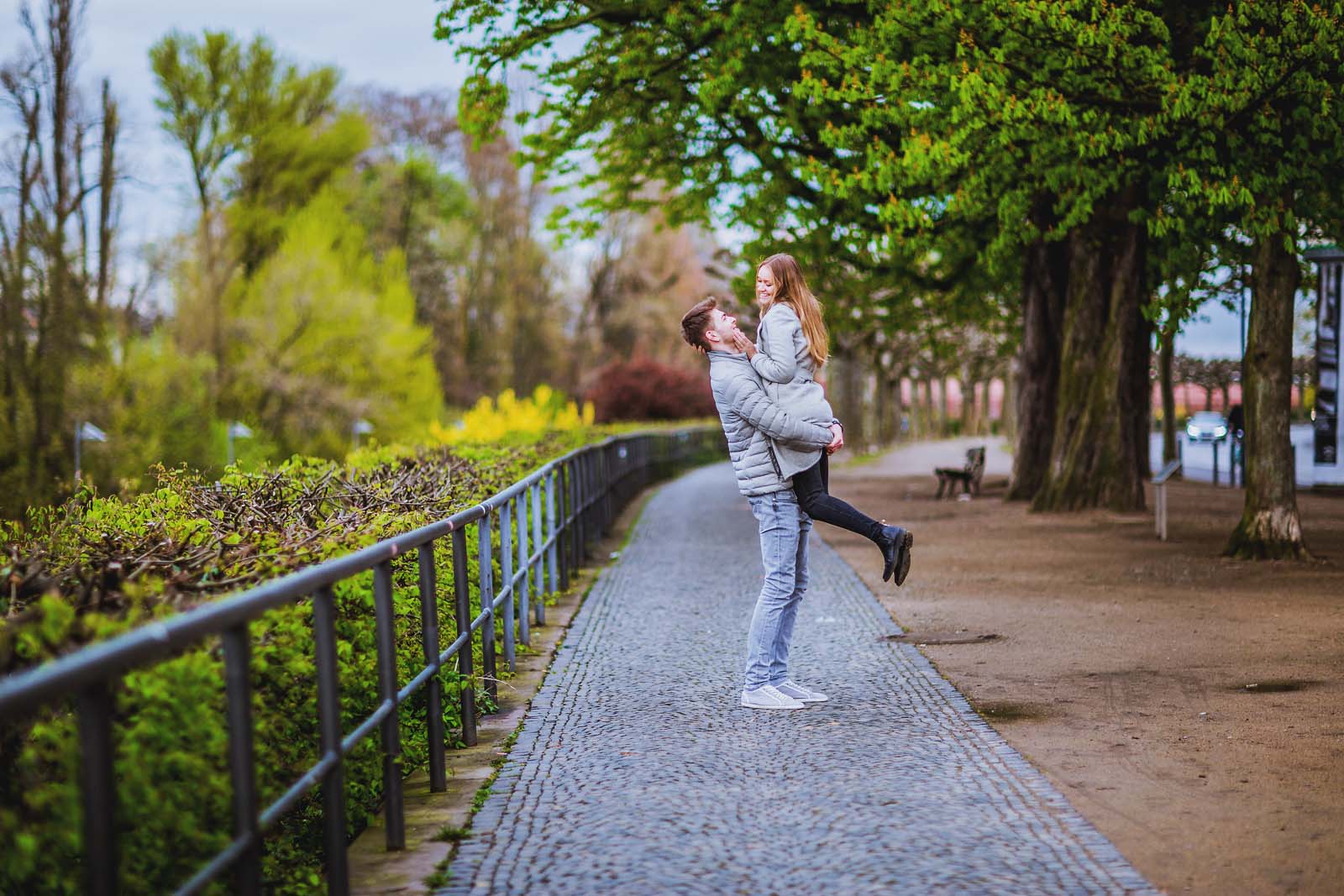 Engagementshooting Hochzeitsfotograf Potsdam Copyright by Hochzeitsfotograf www.berliner-hochzeitsfotografie.de